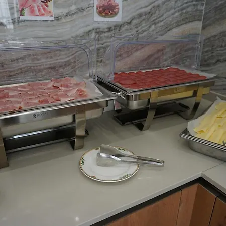 Ideal فندق سوتّومارينا