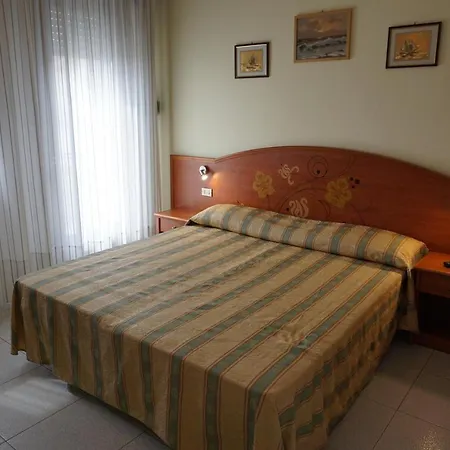 Ideal فندق سوتّومارينا