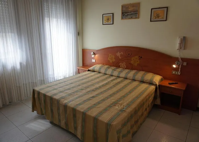 Ideal Hotel Sottomarina