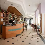 Hotell Ideal 3*