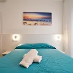 Ideal ホテル