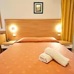 ホテル Ideal 3*
