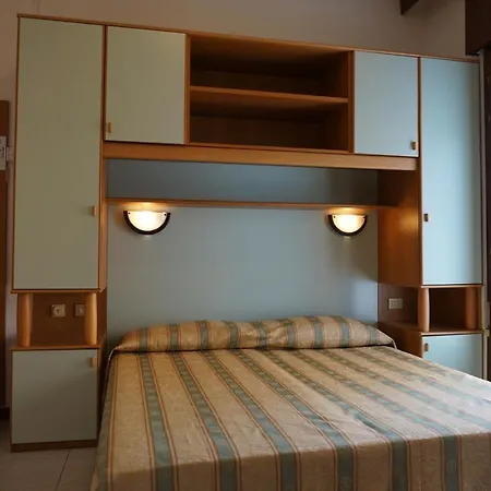 Ideal Hotel Sottomarina