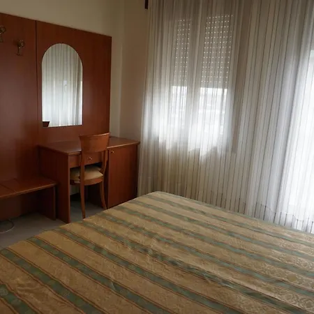 Hotel Ideal Sottomarina