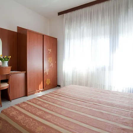 מלון Ideal סוטומרינה