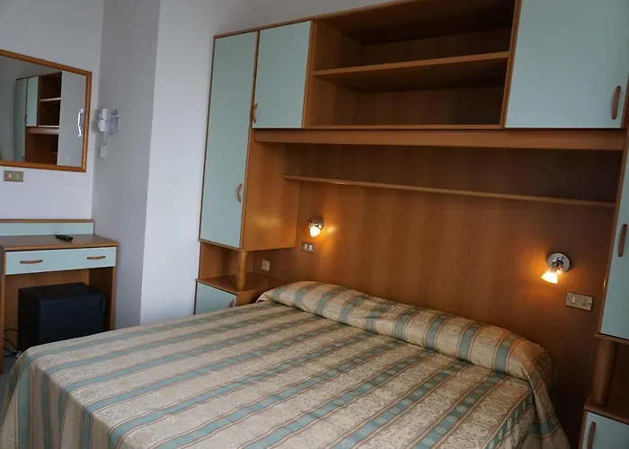 Ideal Ξενοδοχείο